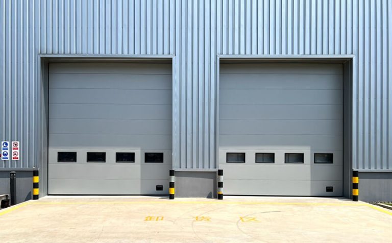 無錫電動提升門廠家:品質(zhì)的行業(yè)標(biāo)桿縮略圖 無錫電動提升門廠家:品質(zhì)的行業(yè)標(biāo)桿縮略圖