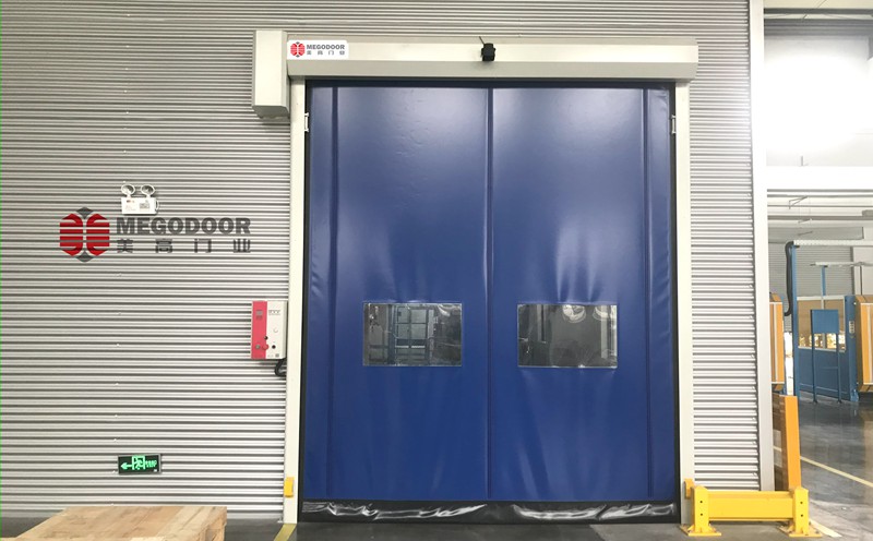 拉鏈?zhǔn)椒缐m快速卷簾門