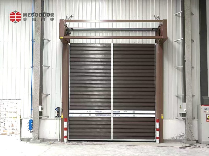 無錫螺旋式電動硬質(zhì)快速卷簾門插圖2